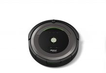 Staubsaugroboter reinigt selbstständig alle Böden