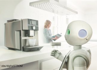 Roboter Pepper wird zum Helfer im digitalen Zuhause Der Roboter Pepper kocht Kaffee.