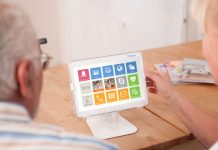 Mit asina App Gesundheit stets im Blick Asina App auf Tablet