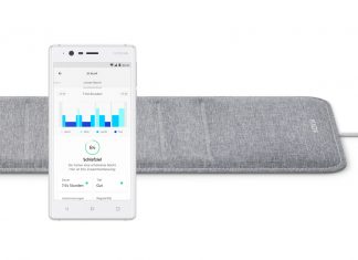 Der Schlafsensor Nokia Sleep - eine WLAN-fähige Matte unter Matratze - überwacht den Schlaf.