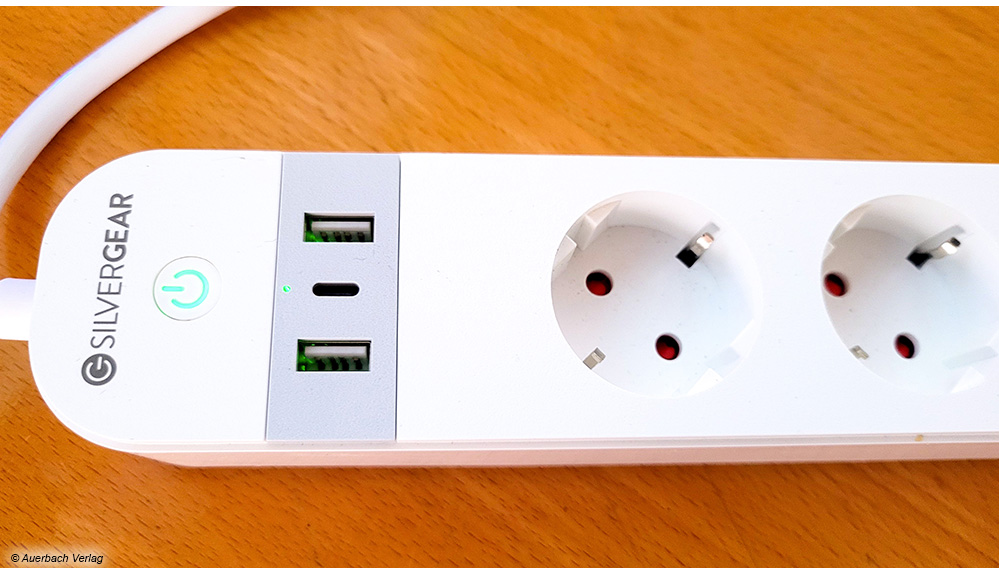 Bei den USB-Anschlüssen trumpft die Leiste von Silvergear auf. Als einziges Modell im Testfeld bietet sie auch einen USB-C-Anschluss für moderne Smartphones