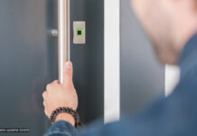 Biometrische Zutrittskontrolle und KNX: Was ist neu Fingerabdruck Nahaufnahme