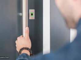 Biometrische Zutrittskontrolle und KNX: Was ist neu Fingerabdruck Nahaufnahme